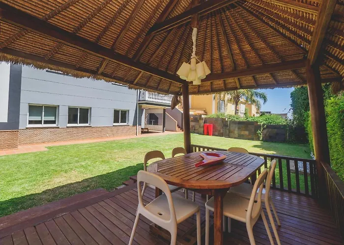 Cubo's Gibralfaro House Center Villa