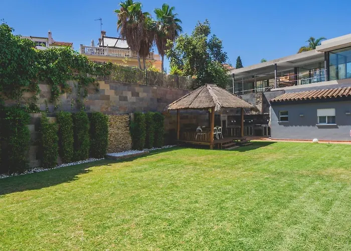 Cubo's Gibralfaro House Center Villa